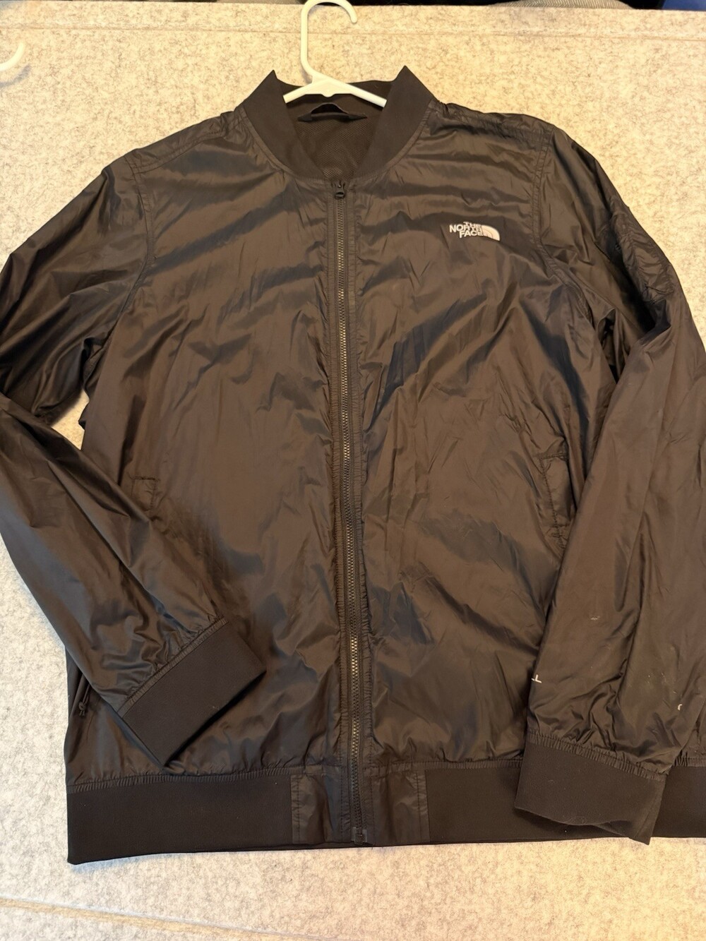 The North Face Women’s Size Large Black Windwall Windbreaker Lightweight